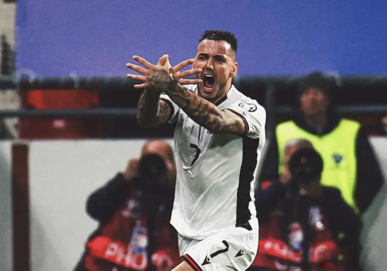 高清免费观看-马德鲁加+泽卡归队，二雷玩疯了！浙江买来国米中锋 小绿硬起来了